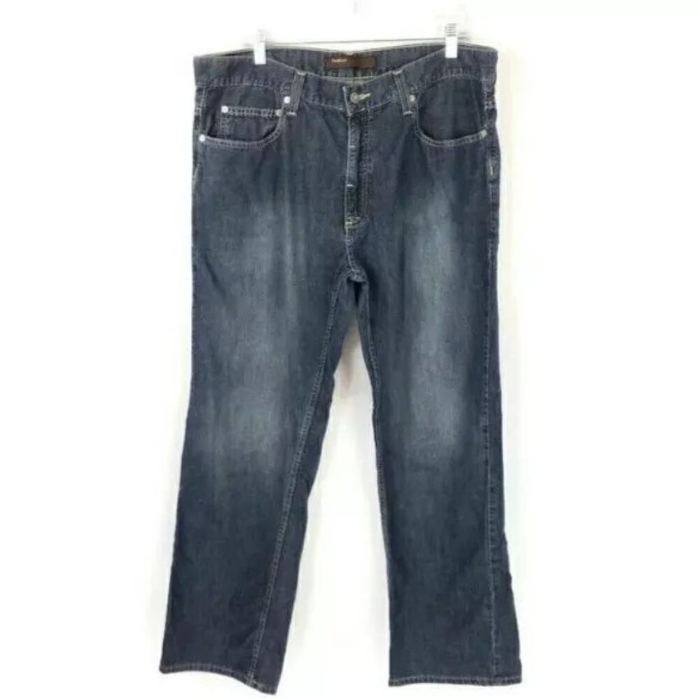 Perry Ellis Bootcut Leg Denim Jeans Mens Dark Blue Stonewash Size 37 x 31